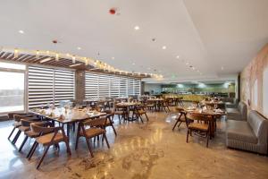 Εστιατόριο ή άλλο μέρος για φαγητό στο Sarovar Portico Sonipat