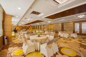 Χώρος καθιστικού στο Sarovar Portico Sonipat