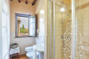 Koupelna v ubytování Agriturismo I Fuochi