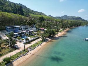 Letecký snímek ubytování An Pao Luxury Beach Pool Villa 5 - Koh Yao Noi