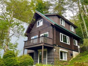 Hoone, kus villa asub