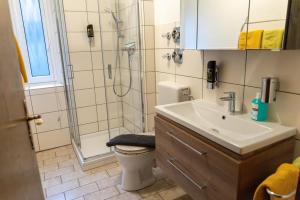 Koupelna v ubytování NEU! Reiterhof Finkenmühle Fewo Krümel