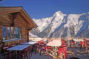 겨울의 Alpenhotel zur Wildi
