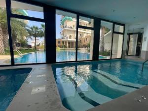 Basen w obiekcie Allonbay Beach & Nature SPA Apartment lub w pobliżu
