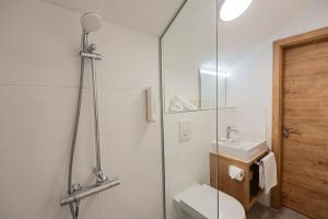 Ένα μπάνιο στο Hotel Modus