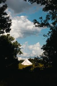 Paesaggio naturale nelle vicinanze di questo campeggio di lusso