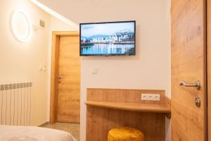 Μια τηλεόραση ή/και κέντρο ψυχαγωγίας στο Hotel Modus