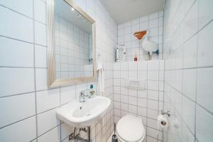 Ένα μπάνιο στο Fewo Janks I K7 I Altstadt-Wohnung