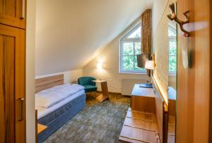 Postel nebo postele na pokoji v ubytování Hotel Sonnentau + 31 fotografií