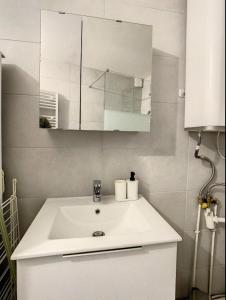 Fotografia z galérie ubytovania z L03 Villa Dengous - Cozy Aéroport CDG Wifi 4 pers v destinácii Livry-Gargan
