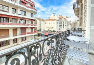 Nestor&Jeeves - VICTOIRE - Central - Near Beach