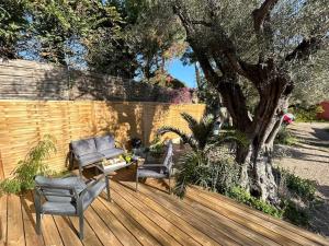 Zahrada ubytování Bas de villa cosy Juan les Pins avec jardin