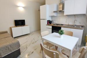 Η κουζίνα ή μικρή κουζίνα στο PL9 HOUSE