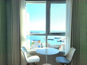 Fotografie z fotogalerie ubytování 라비앙즈-Raviens-Elliy's Room v destinaci Pusan