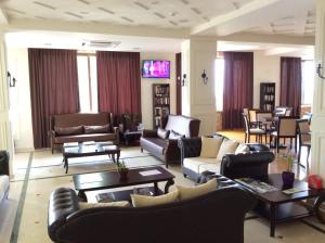 Posezení v ubytování Kolokotronis Hotel & Spa