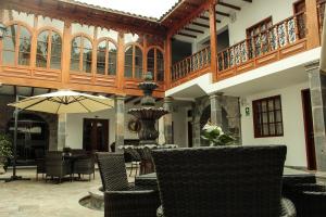 Χώρος καθιστικού στο Illa Hotel