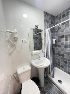 Koupelna v ubytování Hostal Oliver