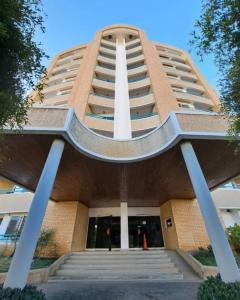 Το κτήριο όπου στεγάζεται  το διαμέρισμα
