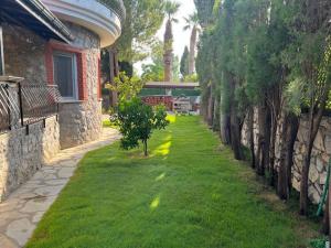 Afbeelding uit fotogalerij van Villa Oasis Taşın Zarafeti,Modern Rahatlık in Dalaman