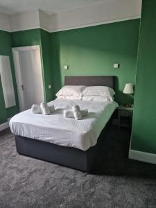 Gallery image of Railway Hotel in Faversham +20 photos