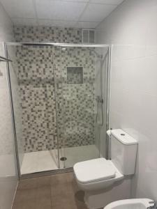A bathroom at Gav Vistas al Tajo