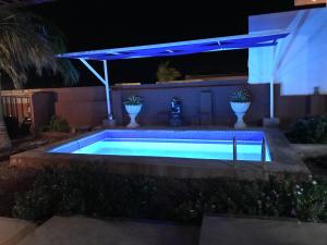 Gallery image of Amplios exteriores y alberca in San Carlos