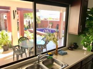 Gallery image of Amplios exteriores y alberca in San Carlos +11 photos