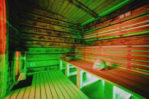 Foto de la galería de Apartamenty Czarna Perła z jacuzzi w cenie - mini strefa spa - blisko basenów termalnych en Szaflary