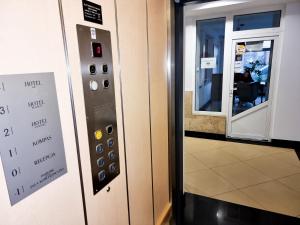 Fotografie z fotogalerie ubytování Orange Tree Hotel v destinaci Będzin
