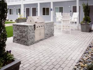 Patio nebo venkovní prostory v ubytování stayAPT Suites College Station