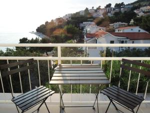 Gallery image of DugoToploLjeto Apartmani Baska Voda in Baška Voda