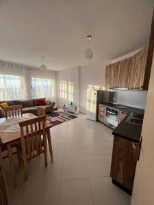 Η κουζίνα ή μικρή κουζίνα στο Asli's Comfy Studio APT