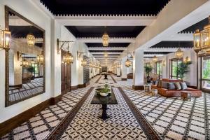 Posezení v ubytování Omni Scottsdale Resort & Spa at Montelucia