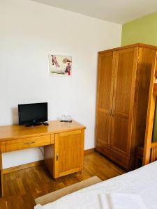 TV/trung tâm giải trí tại Sóbanya Panzió