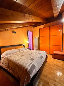 Postel nebo postele na pokoji v ubytování Ciàsa Mea + 2 fotografie