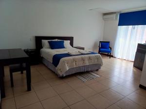 Postel nebo postele na pokoji v ubytování Hotel Yurak