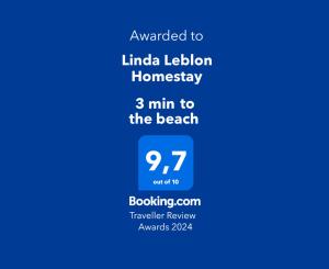 a screenshot of a cell phone with the textuadoruador honeymoonency min at Linda Leblon Homestay - 3 min to the beach in Rio de Janeiro
