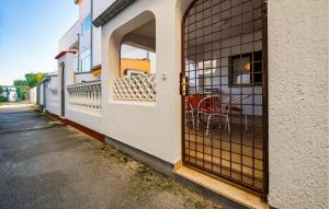 Gallery image of Beautiful Apartment In Barbariga in Barbariga +15 photos