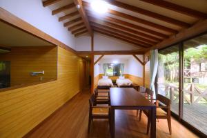 Gallery image of Village Kagetsuen in Yamanakako