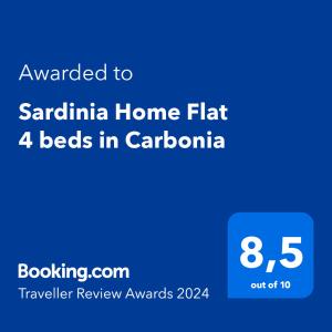 une capture d'écran d'un téléphone avec le texte attribué aux lits plats saudi dans l'établissement Sardinia Home Flat 4 beds in Carbonia, à Carbonia