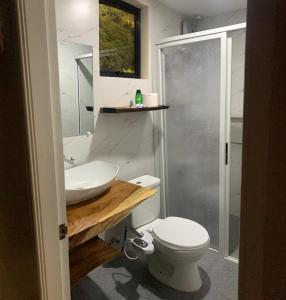 A bathroom at Lone Star Inn