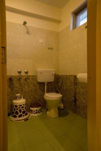 Ванна кімната в The VOID - Dharamkot