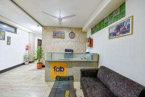 Posezení v ubytování FabHotel Ess Pee Grand