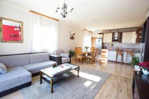 Kuchyň nebo kuchyňský kout v ubytování RELAXING HOME LUCE