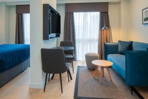 Aparthotel Birmingham的休息区