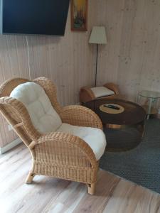 Posedenie v ubytovaní Apartamenty pod Wilczakiem
