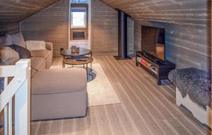 Χώρος καθιστικού στο Lovely Home In Eggedal With Wifi