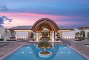 Bazén v ubytování Anantara Mina Ras Al Khaimah Resort nebo v jeho okolí