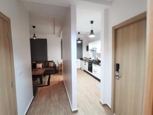 Una cocina o kitchenette en Edy's STD04