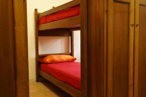 Postel nebo postele na pokoji v ubytování Rifugio Nido del Biancone